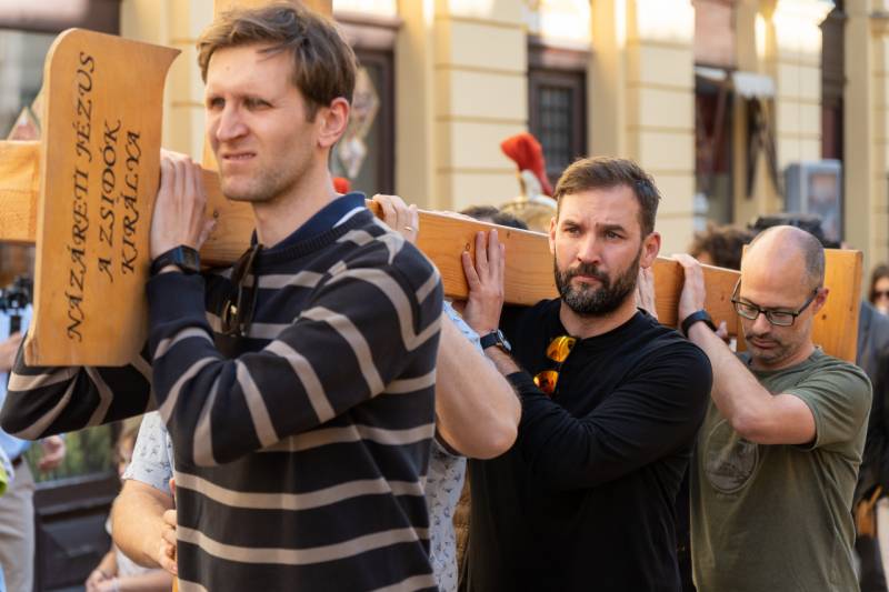 2025_04_12_varosi keresztut_48.jpg